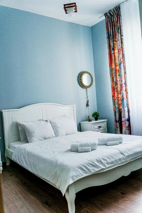Hacienda Coltea - Cozy Old Town Apartaments Bucarest Esterno foto